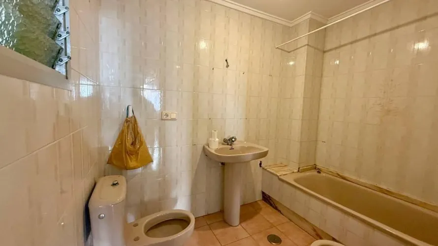 3 bedrooms apartment for sale, Torrevieja, Spain No. 2232 № 12