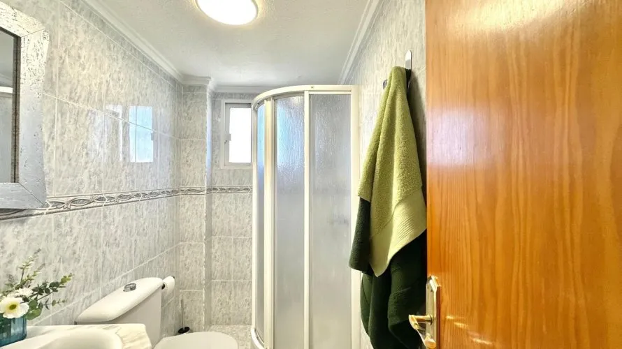 1 bedroom apartment for sale, Torrevieja, Spain No. 2291 № 18