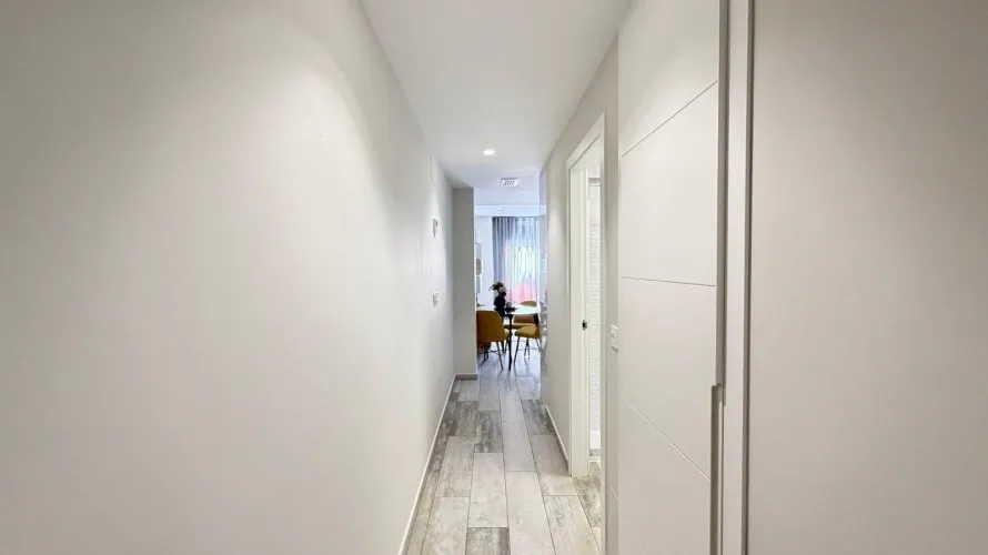 1 bedroom apartment for sale, Torrevieja, Spain No. 2408 № 14