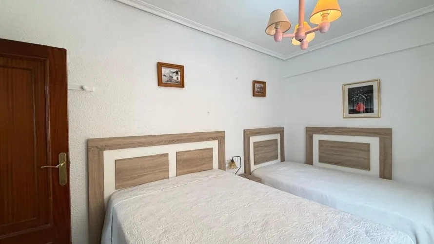3 bedrooms apartment for sale, Torrevieja, Spain No. 2368 № 2