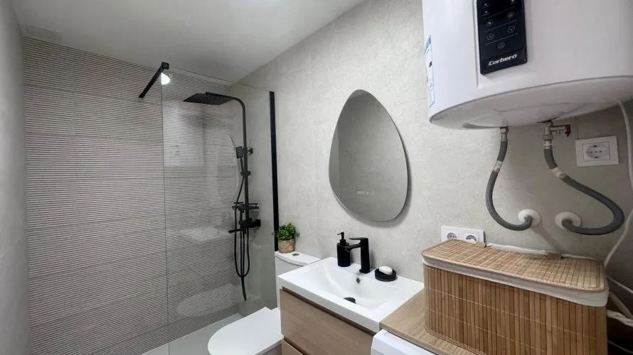 51m² apartment for sale, Torrevieja, Spain No. 2313 № 5
