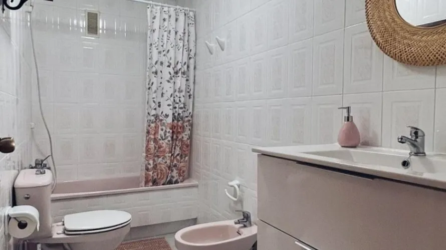2 bedrooms apartment for sale, Torrevieja, Spain No. 2213 № 1