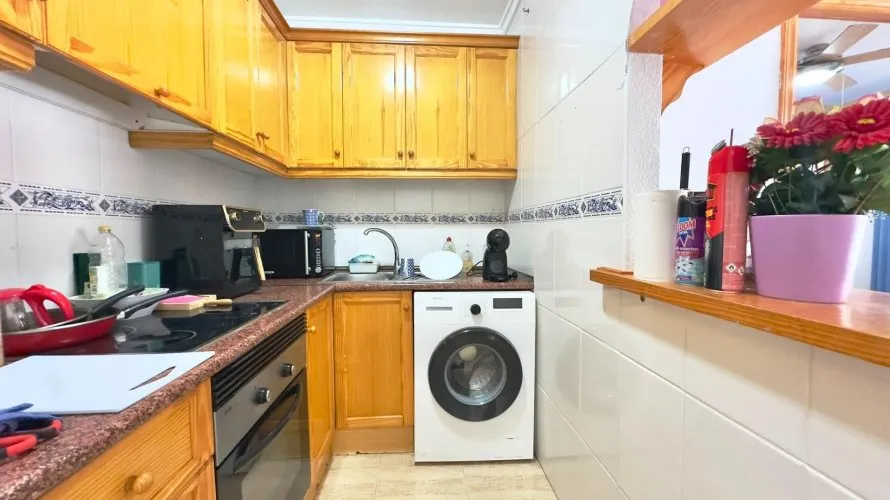 1 bedroom apartment for sale, Torrevieja, Spain No. 2340 № 18