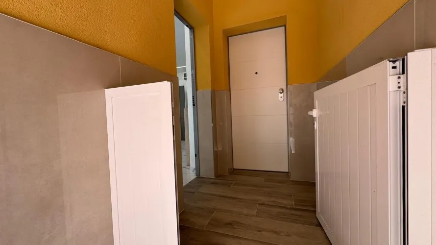 2 bedrooms apartment for sale, Torrevieja, Spain No. 2037 № 2