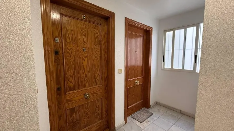 2 bedrooms apartment for sale, Torrevieja, Spain No. 2223