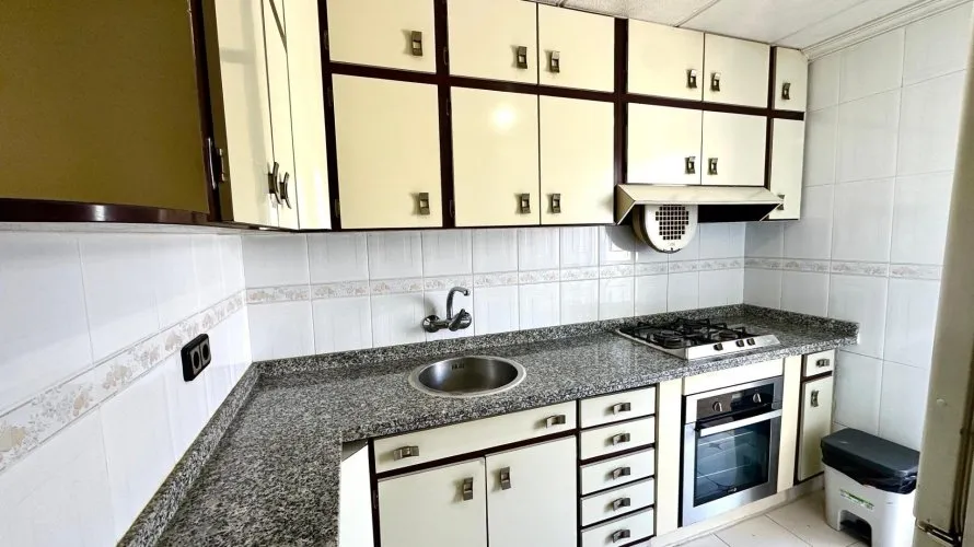 83m² apartment for sale, Alicante, Spain No. 2374 № 5