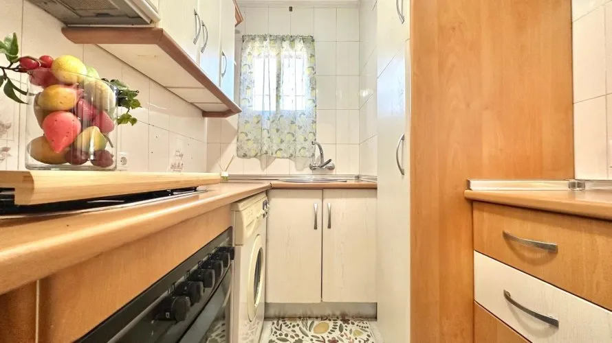 1 bedroom apartment for sale, Torrevieja, Spain No. 2291 № 15