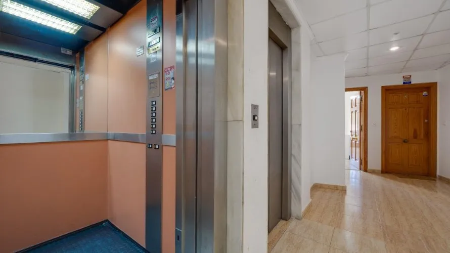 54m² apartment for sale, Torrevieja, Spain No. 2246 № 8