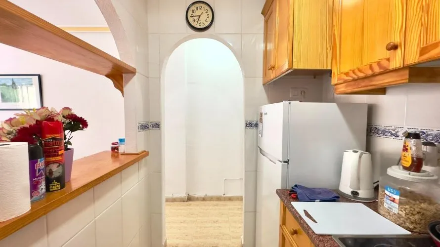 1 bedroom apartment for sale, Torrevieja, Spain No. 2340 № 17