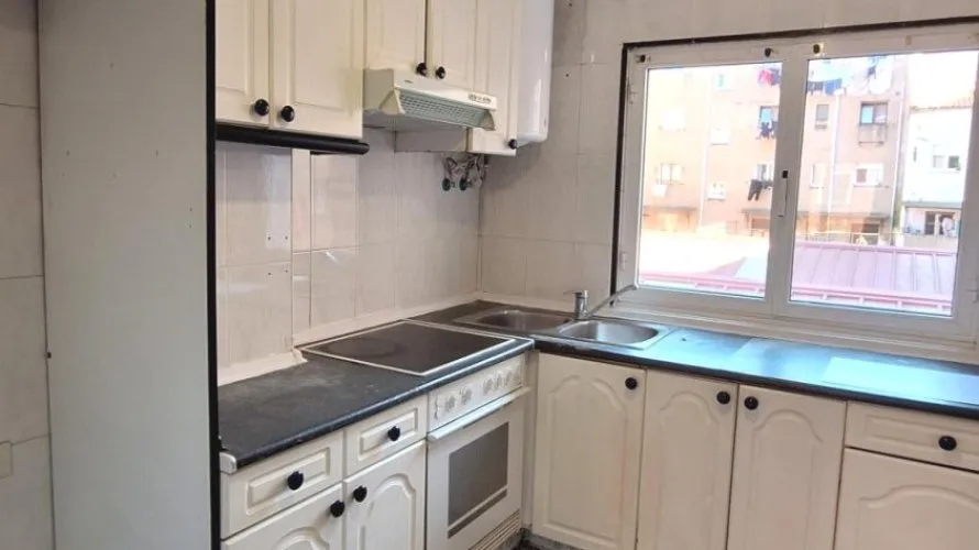 1 bedroom apartment for sale, Gijon, Spain No. 2272 № 4