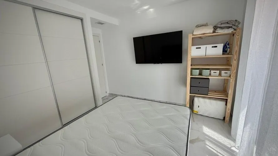 1 bedroom apartment for sale, Torrevieja, Spain No. 2370 № 12