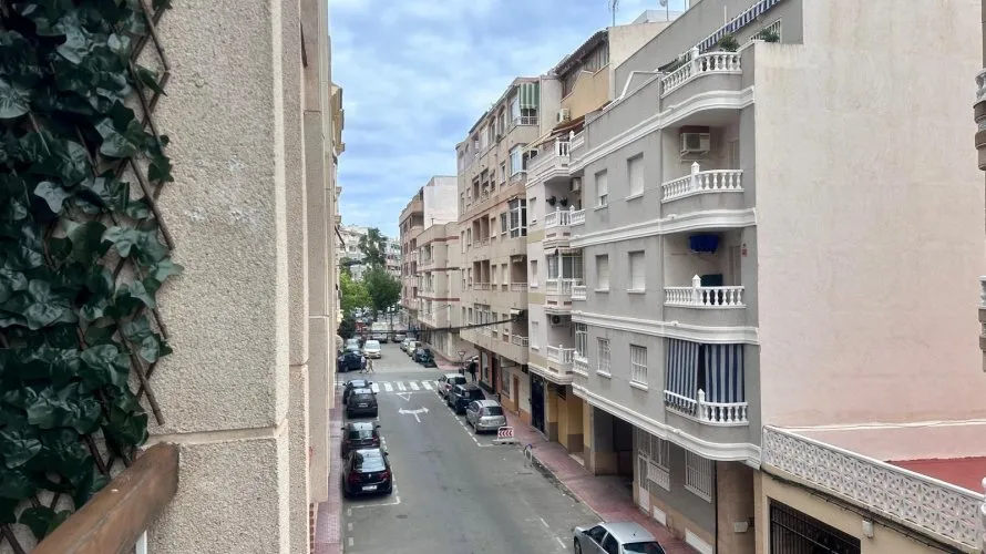 51m² apartment for sale, Torrevieja, Spain No. 2313 № 14