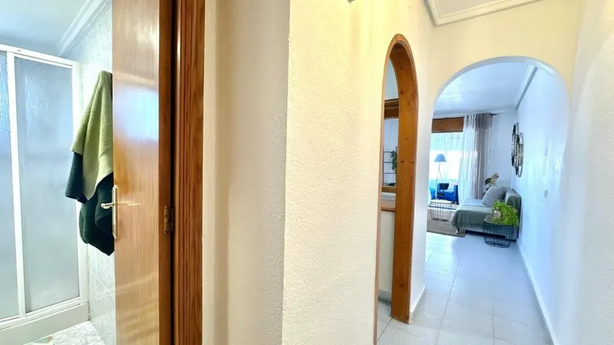 1 bedroom apartment for sale, Torrevieja, Spain No. 2291 № 21