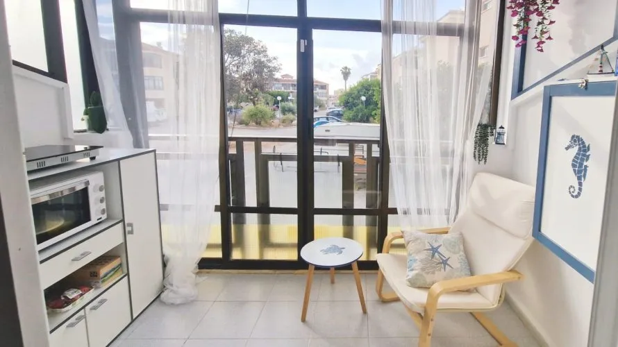 24m² apartment for sale, Torrevieja, Spain No. 2373 № 3