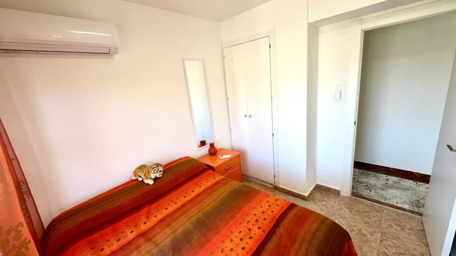 4 bedrooms apartment for sale, Alicante, Spain No. 2105 № 27