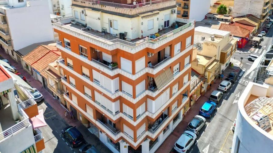 95m² apartment for sale, Torrevieja, Spain No. 2357 № 2