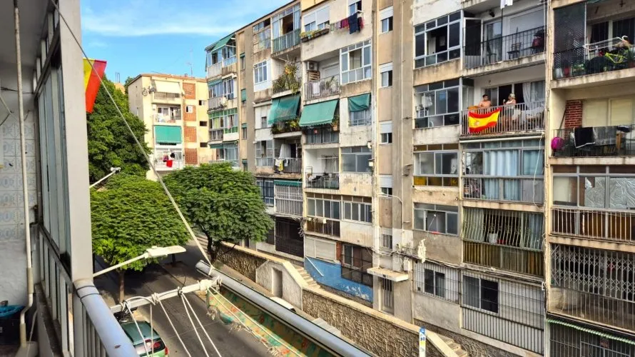 1 bedroom apartment for sale, Alicante, Spain No. 2489 № 5