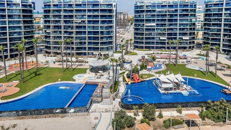 114m² apartment for sale, Torrevieja, Spain No. 2432 № 6
