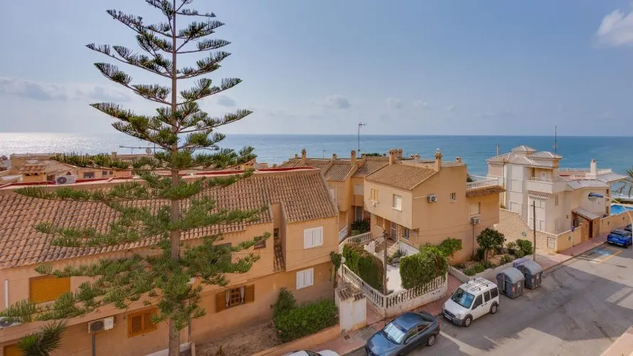 70m² apartment for sale, Torrevieja, Spain No. 2427 № 27