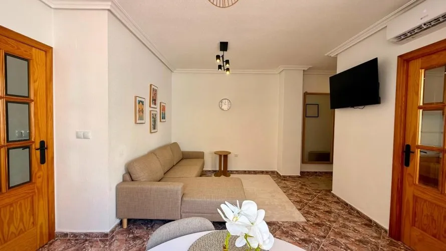 2 bedrooms apartment for sale, Torrevieja, Spain No. 2441 № 16