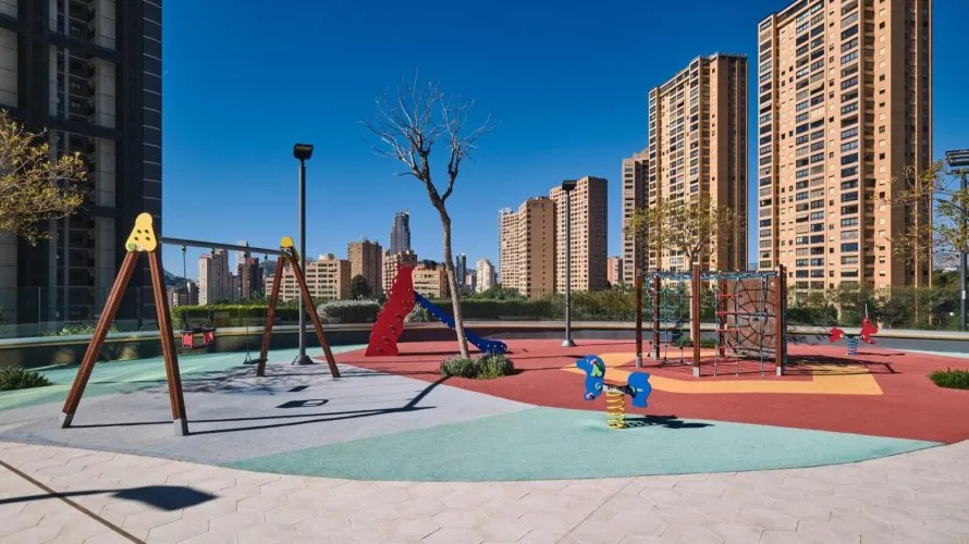 2 bedrooms apartment for sale, Benidorm, Spain No. 2461 № 11