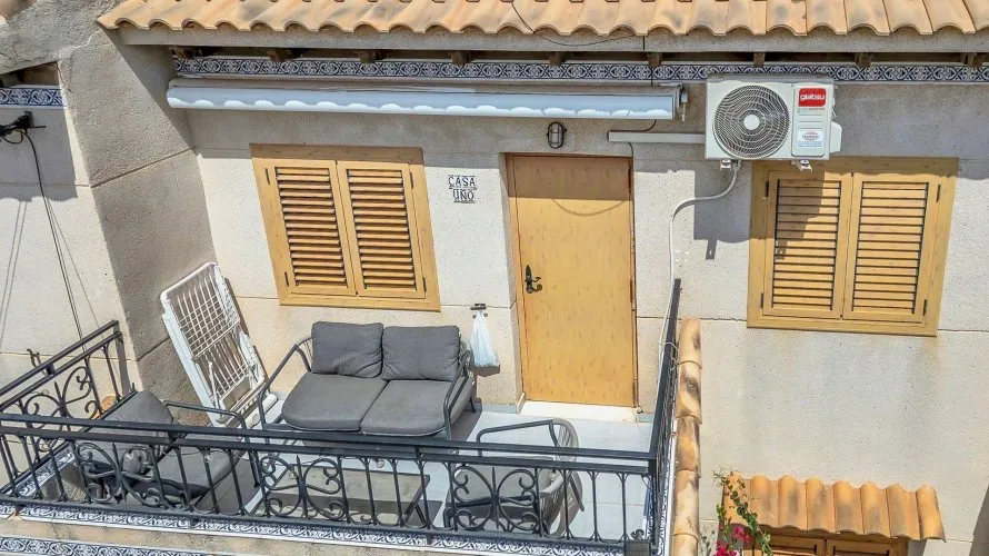 55m² apartment for sale, Torrevieja, Spain No. 2635 № 4