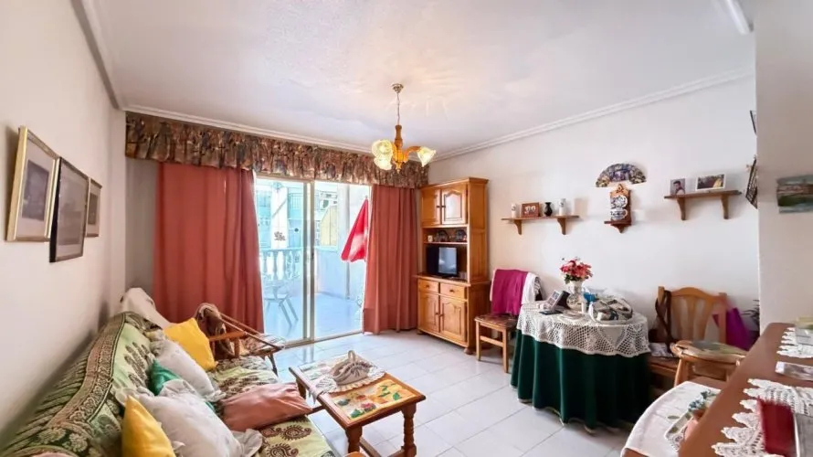 1 bedroom apartment for sale, Torrevieja, Spain No. 2670 № 12