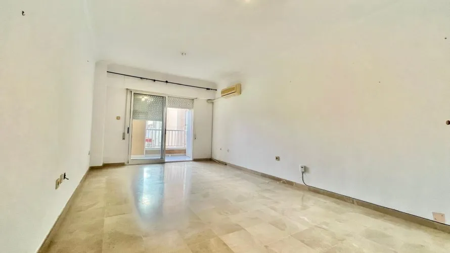 3 bedrooms apartment for sale, Torrevieja, Spain No. 2604 № 21