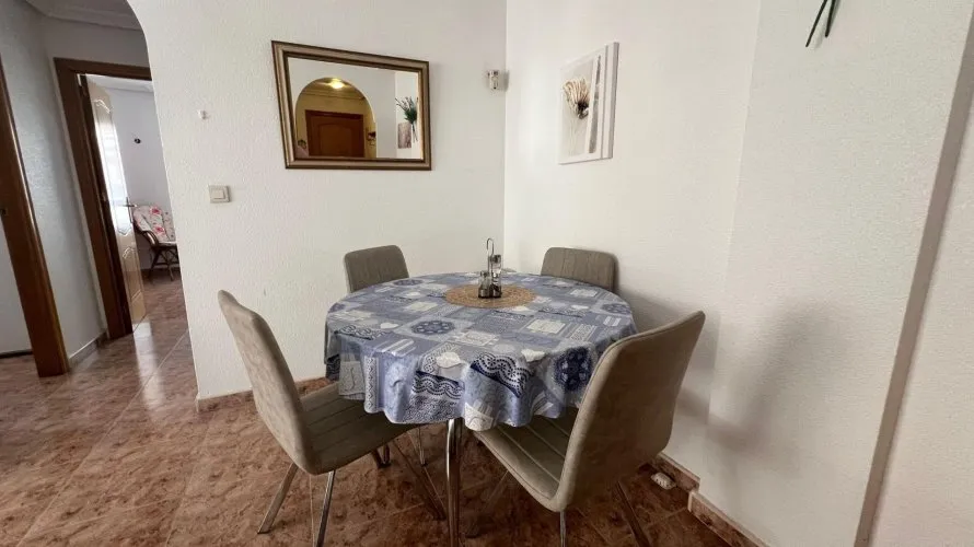 2 bedrooms apartment for sale, Torrevieja, Spain No. 2555 № 11