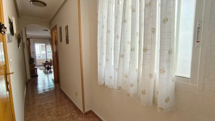 2 bedrooms apartment for sale, Torrevieja, Spain No. 2695 № 12