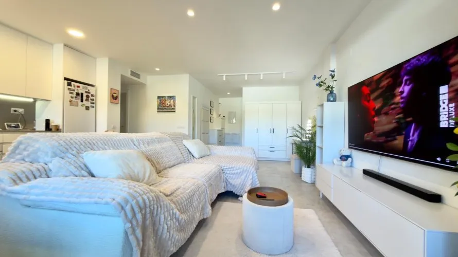 3 bedrooms apartment for sale, Villajoyosa, Spain No. 2646 № 23