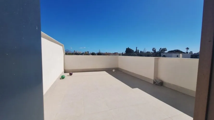 2 bedrooms apartment for sale, San Juan, Spain No. 2666 № 16