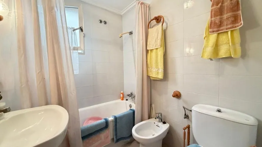 1 bedroom apartment for sale, Torrevieja, Spain No. 2670 № 22