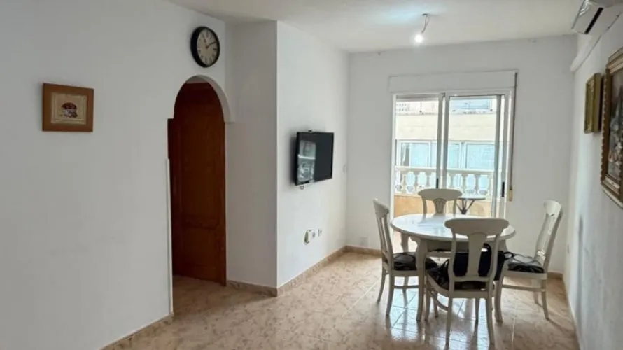2 bedrooms apartment for sale, Torrevieja, Spain No. 2571 № 2