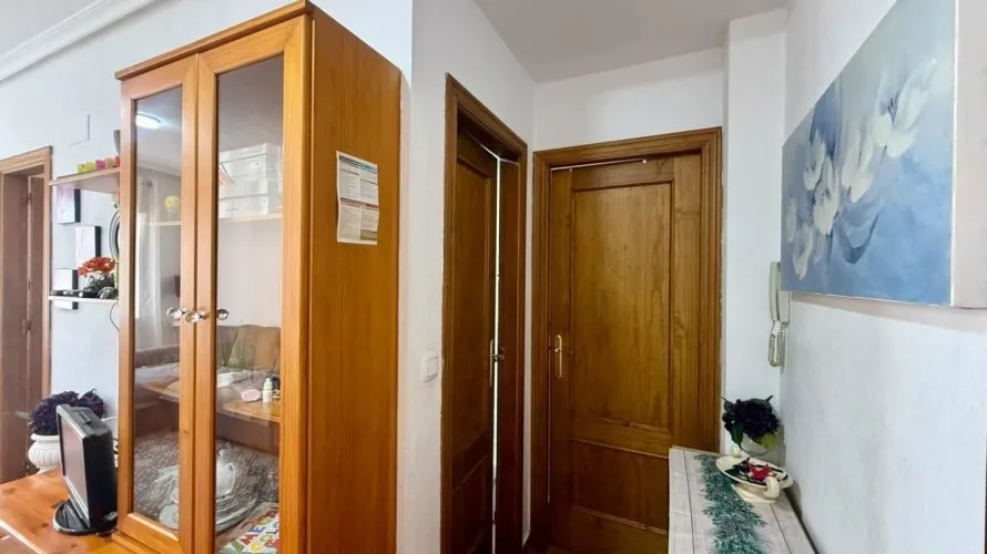 1 bedroom apartment for sale, Torrevieja, Spain No. 2691 № 10