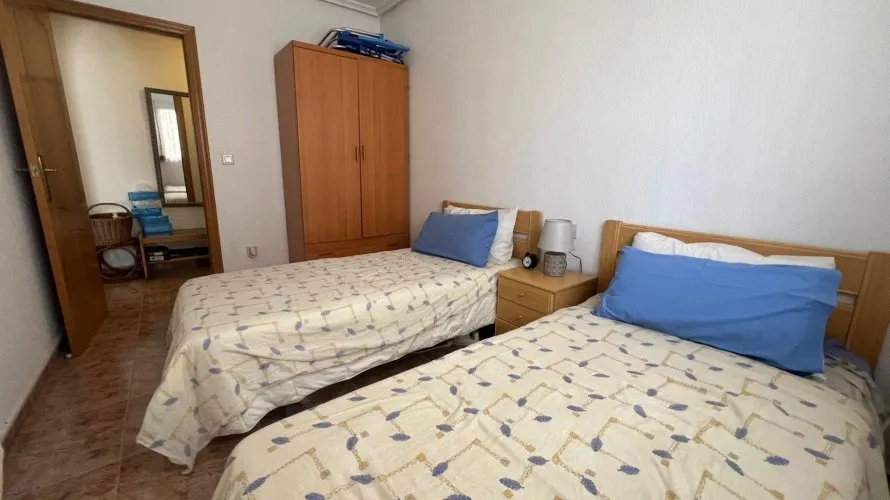 2 bedrooms apartment for sale, Torrevieja, Spain No. 2555 № 3
