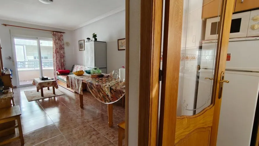 2 bedrooms apartment for sale, Torrevieja, Spain No. 2695 № 21
