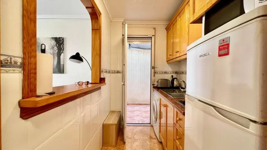 1 bedroom apartment for sale, Torrevieja, Spain No. 2631 № 5