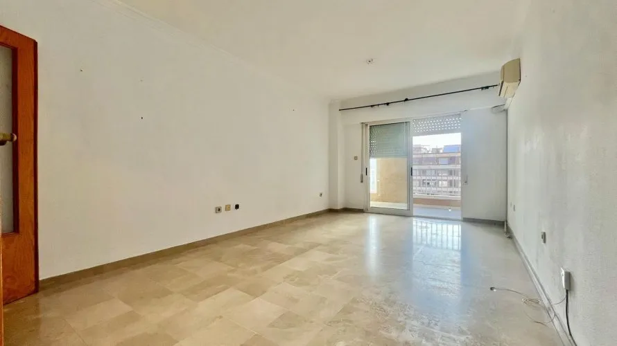 3 bedrooms apartment for sale, Torrevieja, Spain No. 2604 № 22