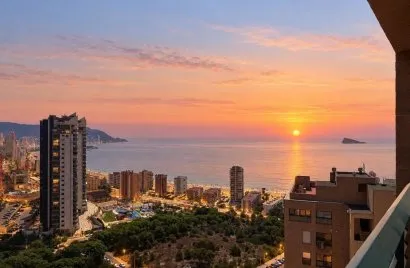 3 bedrooms apartment for sale, Benidorm, Spain No. 2643
