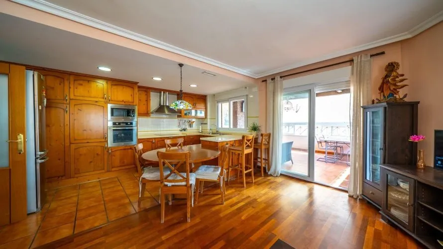 3 bedrooms apartment for sale, Alicante, Spain No. 2655 № 28