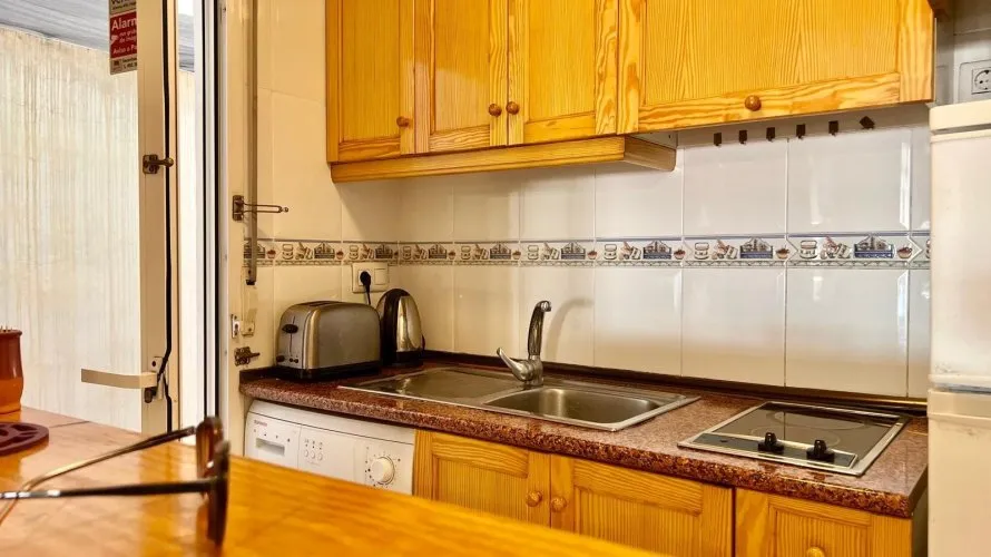 1 bedroom apartment for sale, Torrevieja, Spain No. 2631 № 3