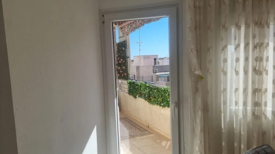 1 bedroom apartment for sale, Torrevieja, Spain No. 2621 № 7