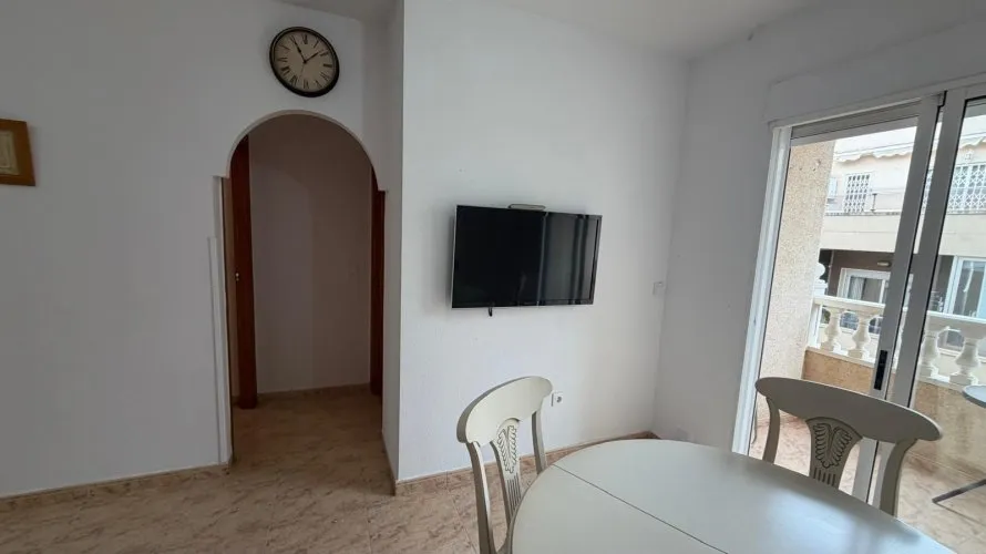 2 bedrooms apartment for sale, Torrevieja, Spain No. 2571 № 10