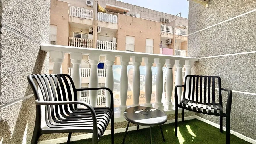 1 bedroom apartment for sale, Torrevieja, Spain No. 2565 № 25