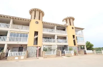 2 bedrooms apartment for sale, La Zenia, Spain No. 2602