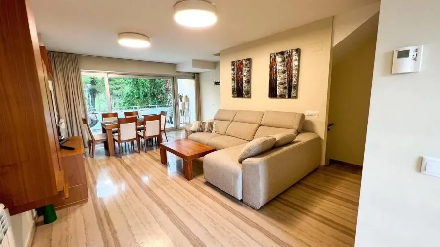 4 bedrooms apartment for sale, Chiva, Spain No. 2585 № 14