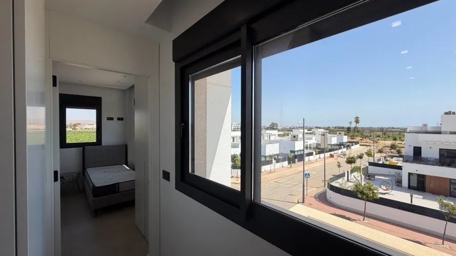 2 bedrooms apartment for sale, Los Alcazares, Spain No. 2601 № 10