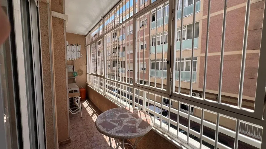 2 bedrooms apartment for sale, Torrevieja, Spain No. 2555 № 15