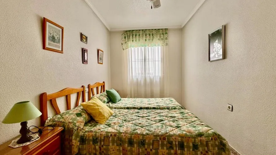 2 bedrooms apartment for sale, Torrevieja, Spain No. 2532 № 12
